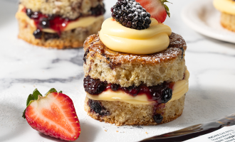 berry custard cake 720x720