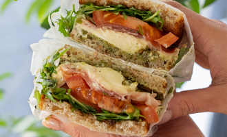 pesto burrata sandwich 720x720